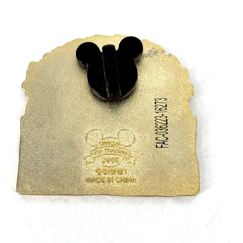 2008 Disney's Animal Kingdom Enamel Pin‎ Badge